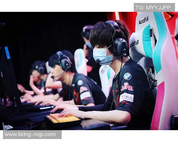 CSGO赛事节奏再创新高FPX战队在S15赛季中表现卓越引发电竞热潮